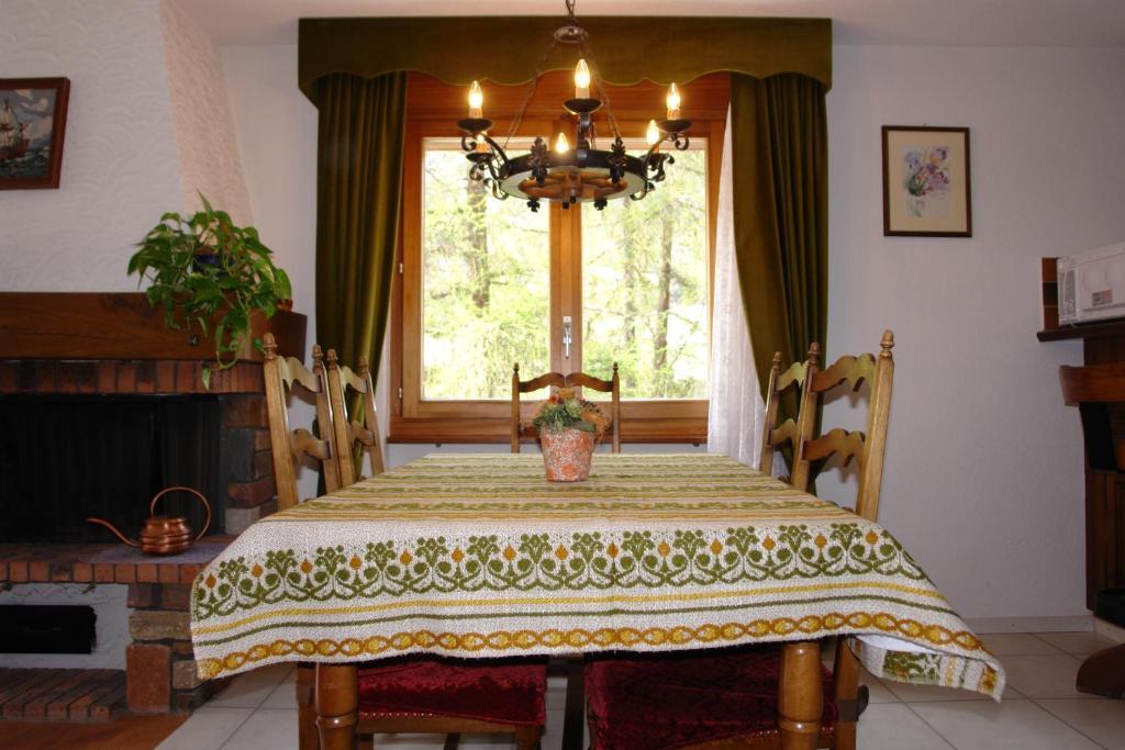 Myzermatt Monazit Apartment Room photo